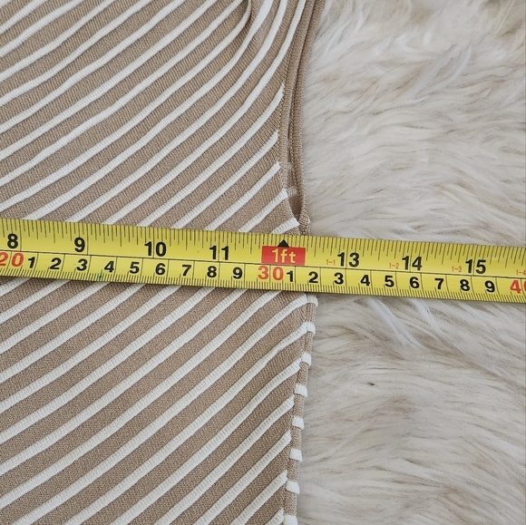 Carolina herrera top - Picture 4 of 6